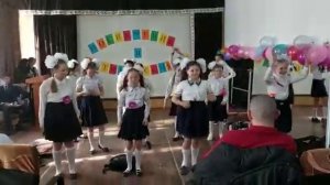 Танец - Мы маленькие дети. Карабулакская средняя школа.