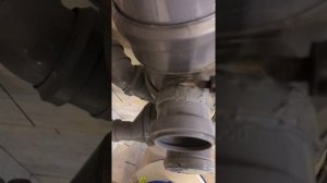 Ремонт пластмассовой канализационной трубы