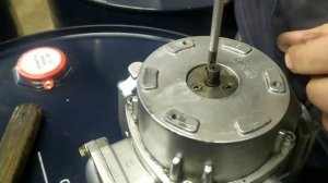 ТРК топливо раздаточная колонка Квант, Топаз, ремонт. измеритель объема. течь манжета, сальника.