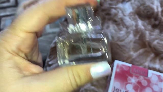 Парфюм от DILIS,болтаю,покупки. смотреть онлайн