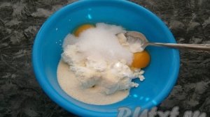 Творожный кекс в микроволновке