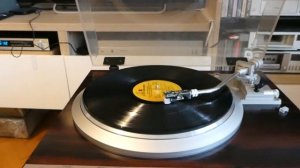 Victor QL-Y3F (JVC)