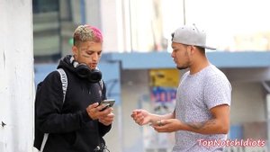 ЗВОНОК БАРЫГЕ С ЧУЖОГО ТЕЛЕФОНА В ГЕТТО (ПРАНК)