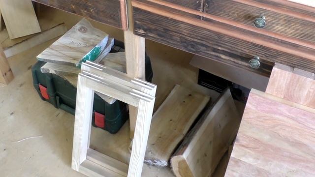 ТАБУРЕТ своими руками.  DIY.  Мебель по не столярной технологии.