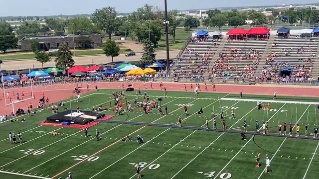 Last lap of Simeon Birnbaum's winning 800
