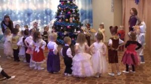 Хоровод вокруг ёлки (мл.гр.)