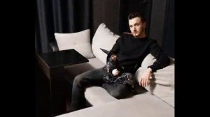 ВЛАД КАДОНИ И ЕГО ДЕВУШКА