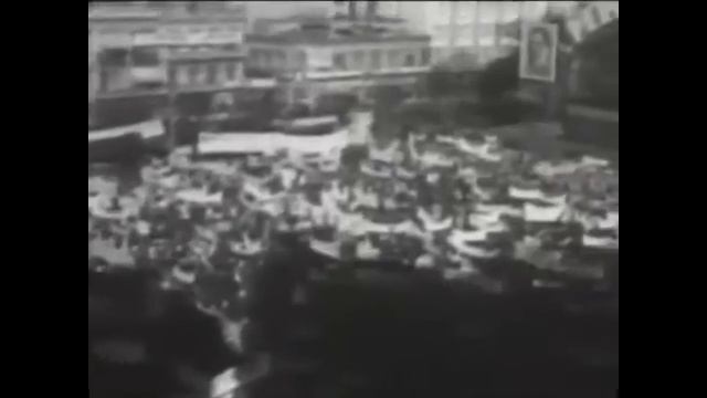 [Ежи Сармат] Различия перонизма и фашизма смотреть онлайн