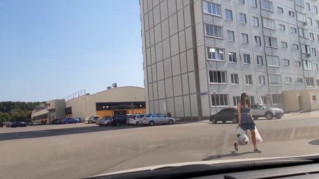 Тольятти  торговый центр Алтын МакДональдс лето 2020