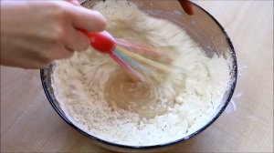 Пирог на кислом молоке в духовке — видео рецепт