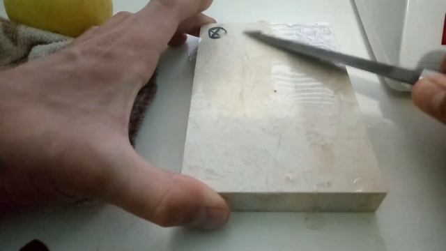 2ая часть. Проверки мрамора на впитываемость жидкости. Столешница из мрамора. Алматы.
