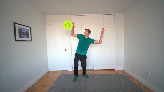 Freestyle Frisbee: Tiny Room 2020 Take 2 (Ayal Edition) смотреть онлайн