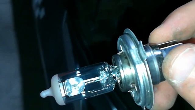 ЗАМЕНА ЛАМПОЧЕК БЛИЖНЕГО (ДАЛЬНЕГО) СВЕТА НА KIA RIO (FB) 4 ПОКОЛЕНИЯ! смотреть онлайн