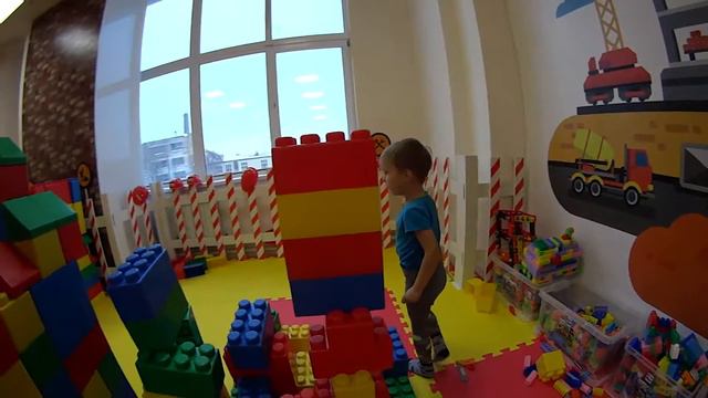 ИГРОВАЯ КОМНАТА "СТРОИТЕЛЬ" - МОРОЖЕНОЕ - ЛИЗУН смотреть онлайн