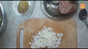 Окрошка мясная сборная на домашнем квасе. Рецепт окрошки + рецепт кваса.