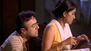 Hot Seduction Scene | Gulmohar - Marathi Movie | Sonali Kulkarni