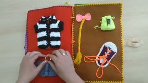 Книга развивающая вязанная крючком