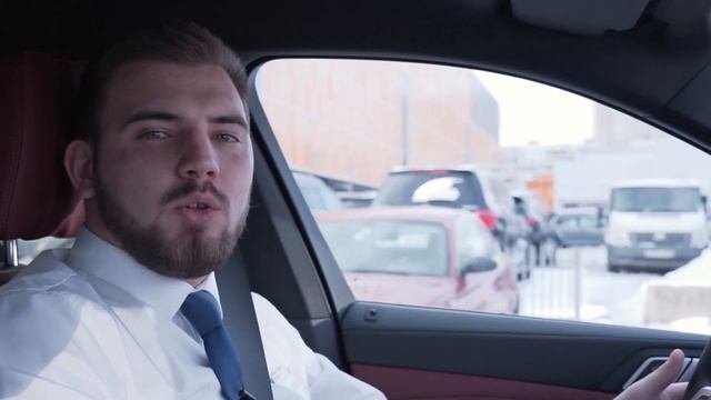 Разговор с экспертом: новый BMW X6 2020 на дороге. смотреть онлайн