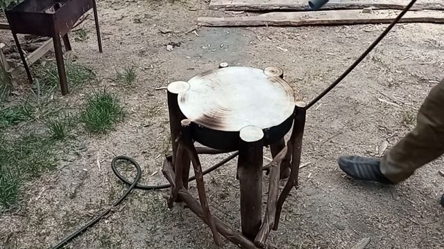Столик из спила дерева своими руками .Лесная мебель
