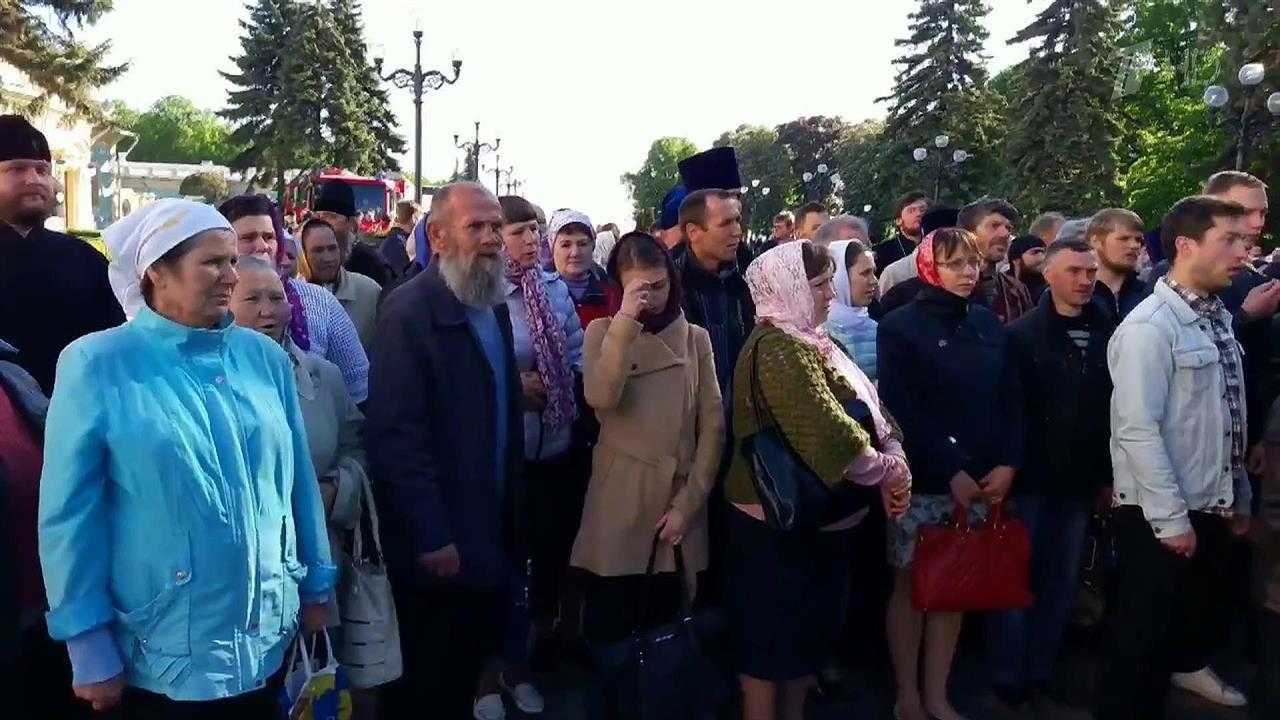 На Украине священники и прихожане требуют от депут...кратить гонения на Русскую православную церковь