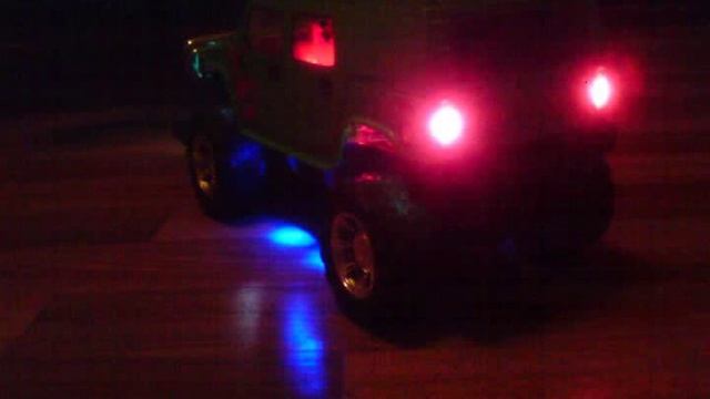 Доработка - Тюнинг радиоуправляемой Hummer H2 смотреть онлайн