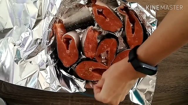Горбуша, запечённая в фольге
