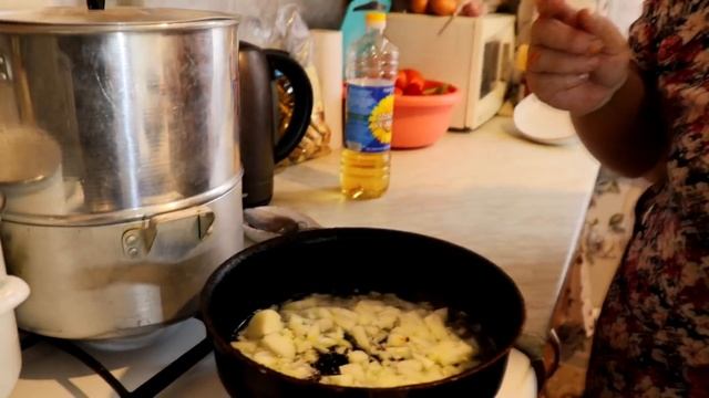 Готовим МАНТЫ и вкусные щи. смотреть онлайн