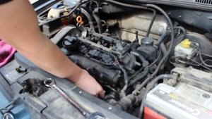 How I changed the oil pressure sensor on my VW Golf 4 1.6 AZD