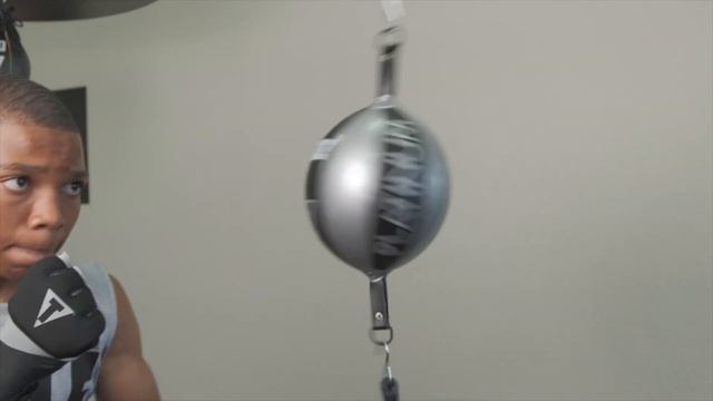 TITLE Platinum Prime Gel Fist Wraps 2.0 #PHGW2 смотреть онлайн