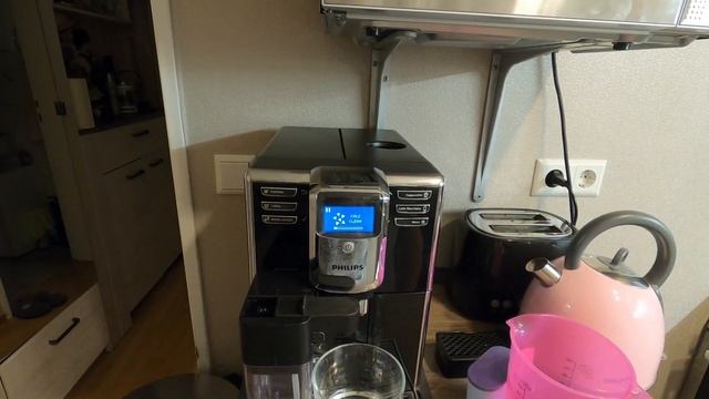 как почистить Kaffeemaschine от калька Philips Serie 5000 смотреть онлайн