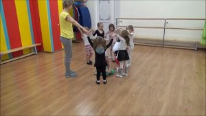 Подвижная игра Мышеловка. танцы для детей 3-4 лет
