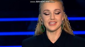 Караулова клеит мужика