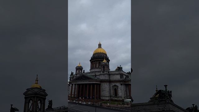 The Mesmerizing sky above St. Isaac's Cathedral, St.Petersburg 09.08.21, 4K video quality, pt2