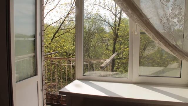 Комната 18 метров с балконом, на Завадского, во Владимире, часть 2 смотреть онлайн