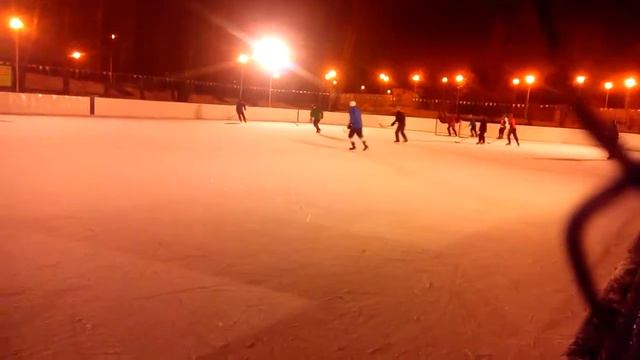 Хоккей дворовый.... смотреть онлайн