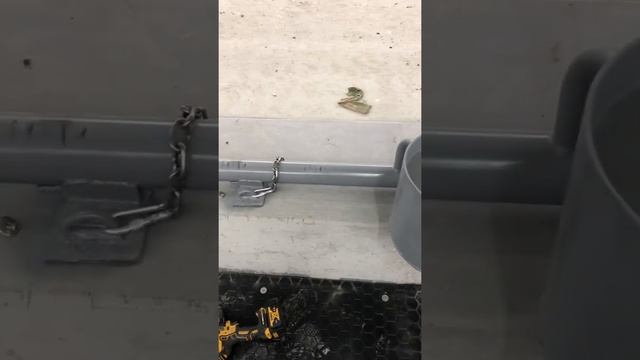 Укладка матов для крс ХАММЕР. Размеры мата 1850*1200*20мм. смотреть онлайн