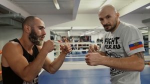 БОРЕЦ VS БОКСЕР / КТО ПОБЕДИТ НА УЛИЦЕ?