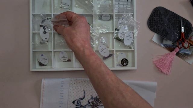 97. Бисерная работа от Reflets de soie "Tresor D`Isaline". смотреть онлайн