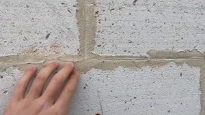 Белый клей для газобетона. Красиво и опрятно.