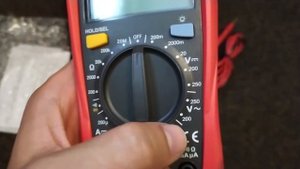 Unboxing  Multimetru UNI-T UT131B