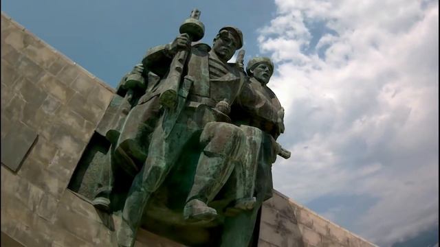 Город Новороссийск. Мемориал воинам защитникам плацдарма Малая земля.