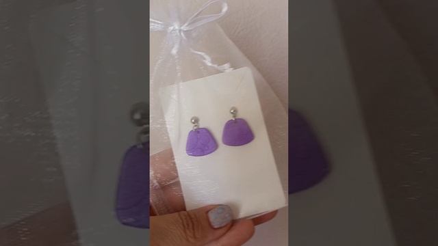 Модные фиолетовые серёжки ручной работы из полимерной глины. ✨