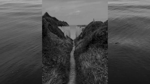 Deep Sleep - Daniela Mars - Abstract video  - for Alto flute, Bass flute and Contrabass flute смотреть онлайн