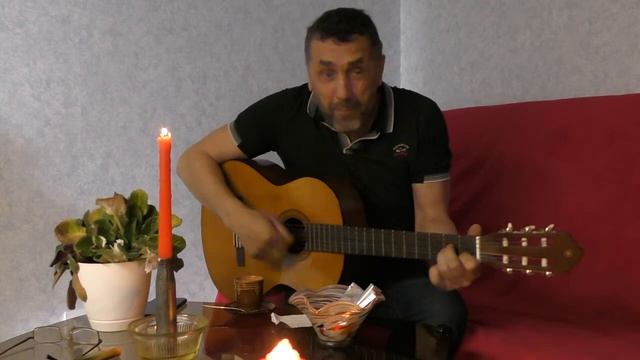 Эстонский бард-гитарист исполняет песню инструкцию механика - водителя танка Т-72 б3