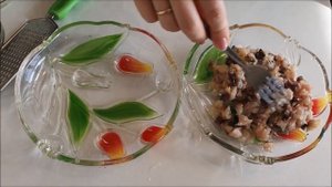 Салат скумбрия под шубой! 2 варианта.