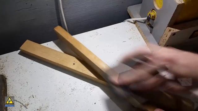 БЕЗ ЭТИХ СТАНКОВ И НАСАДОК НЕ ОБОЙТИСЬ! КАК СВОИМИ РУКАМИ ОБЛЕГЧИТЬ РАБОТУ В МАСТЕРСКОЙ - СОВЕТЫ смотреть онлайн