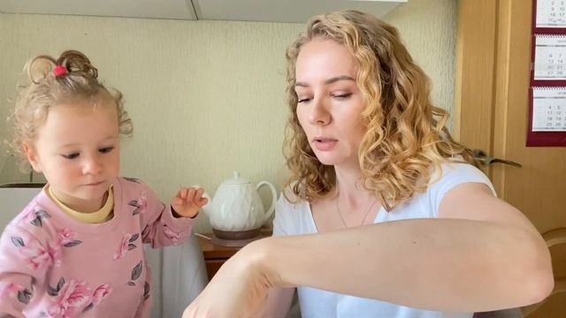 Про Варин поильник и переход на чашку смотреть онлайн