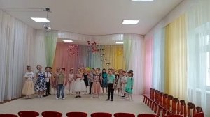 "Песенка про папу" В.Шаинский сл. М.Танича