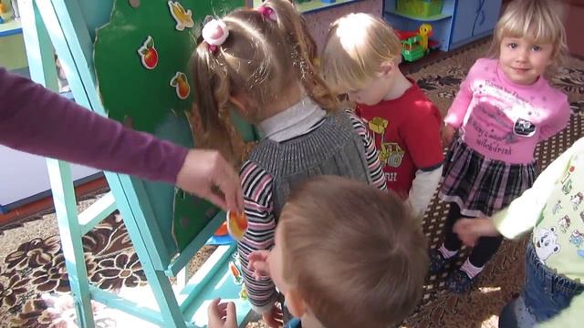 Занятие с детьми ясельной группы смотреть онлайн