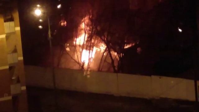 Пожар в Иркутске возле дома 118/5 ул.Роза Люксембург.